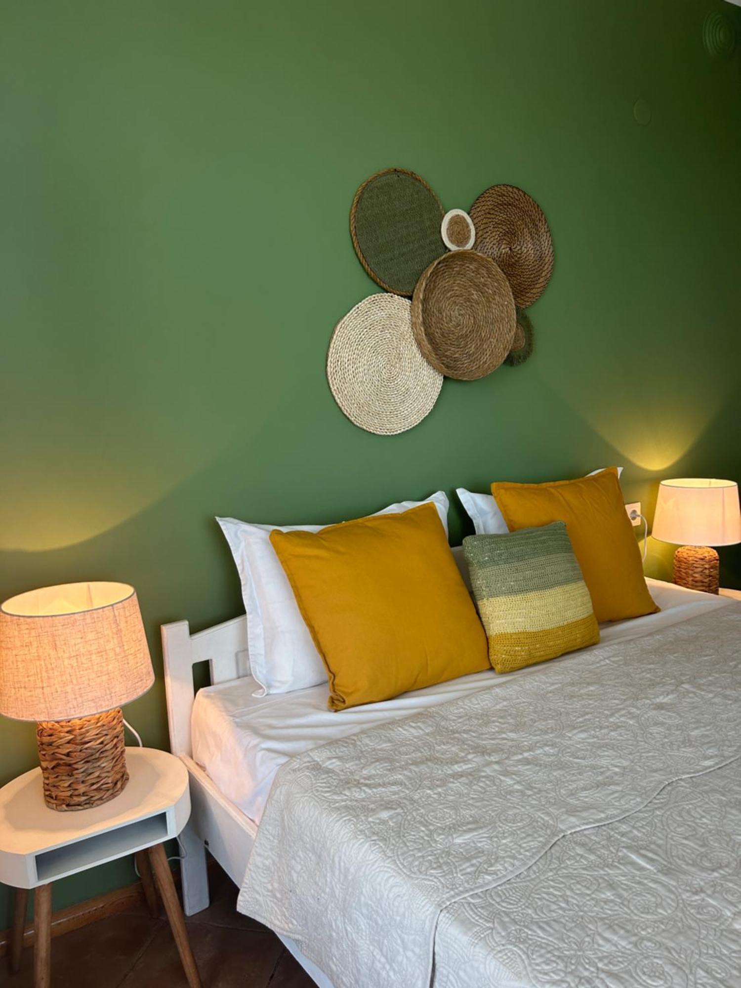 Kalina Guest Rooms Sozopol Bagian luar foto